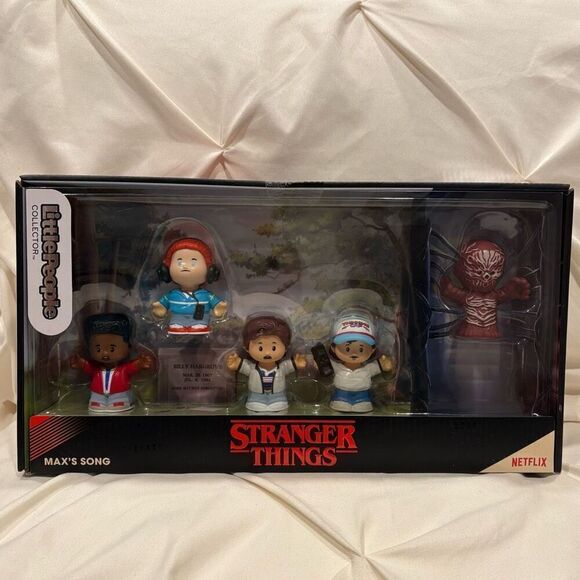 Fisher-Price Exclusive Little People Collector: Stranger Things Max's Song Set - Picture 1 of 5